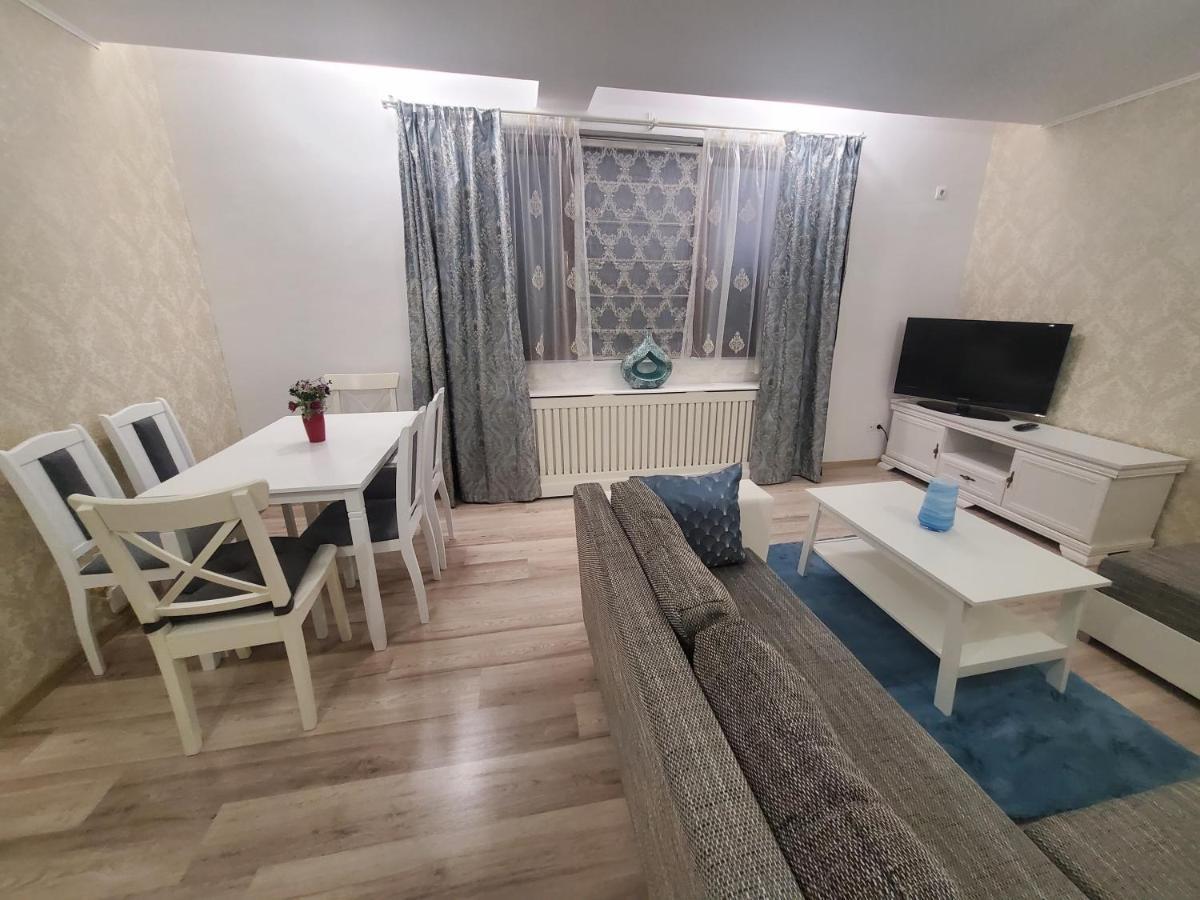 Morii Lake Special Apartment Bukarest Eksteriør billede