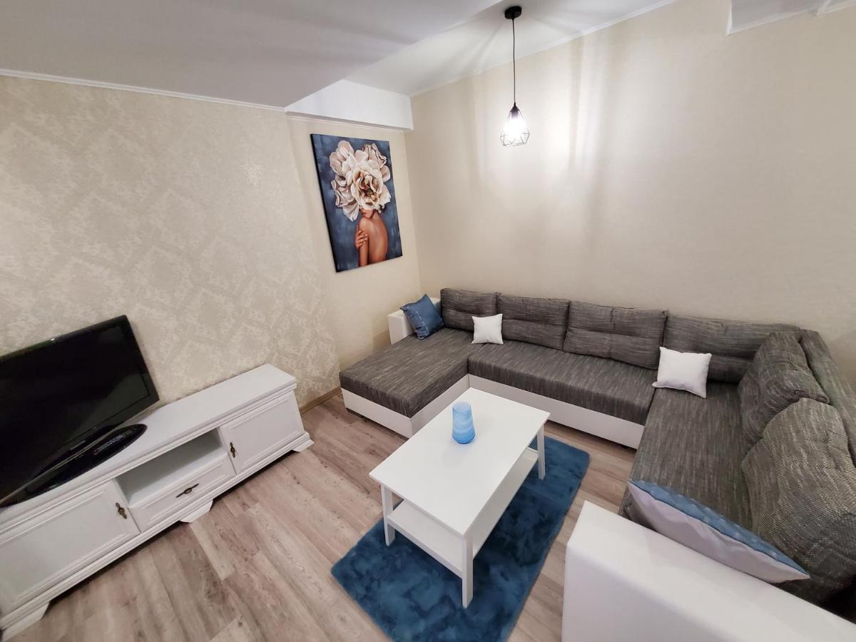 Morii Lake Special Apartment Bukarest Eksteriør billede