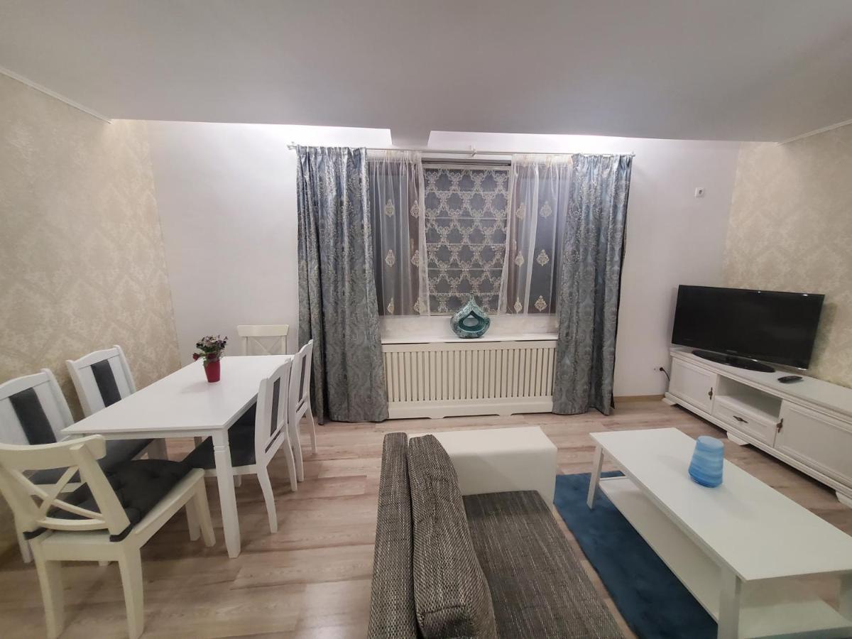 Morii Lake Special Apartment Bukarest Eksteriør billede