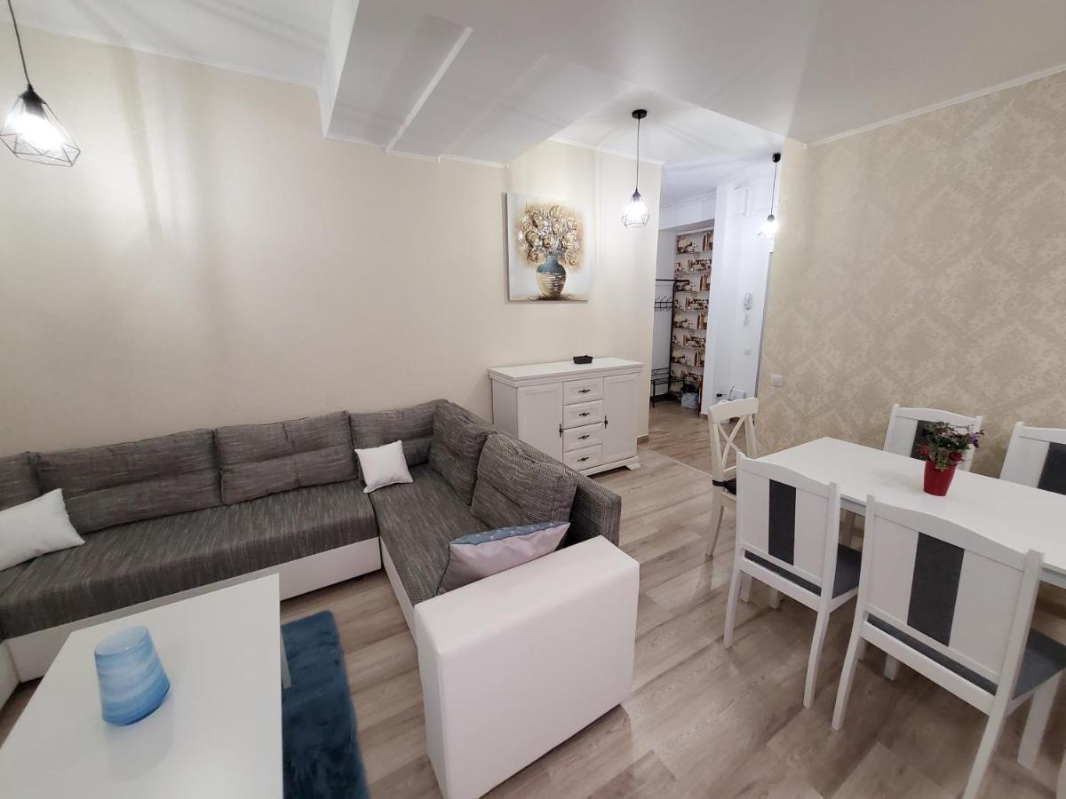 Morii Lake Special Apartment Bukarest Eksteriør billede