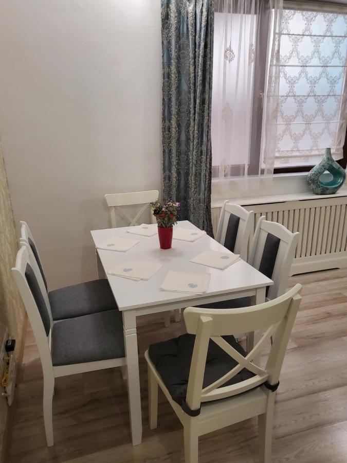 Morii Lake Special Apartment Bukarest Eksteriør billede